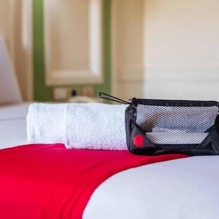 Bernwoods Extyn B&B Dormitory Илойло Сити Екстериор снимка