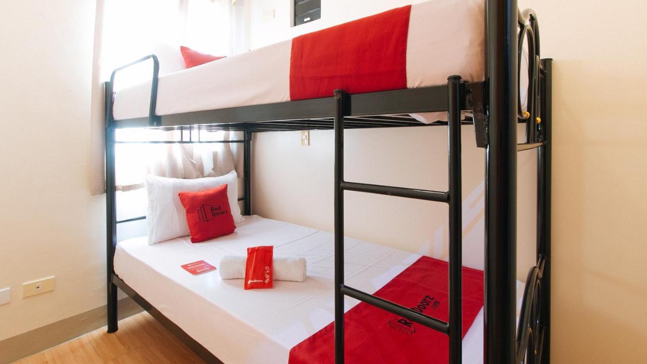 Bernwoods Extyn B&B Dormitory Илойло Сити Екстериор снимка